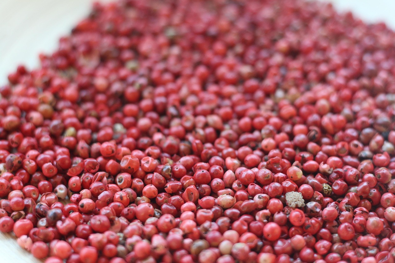Black Pepper Oil on Skin: Dilution Rates and Patch Test Basics